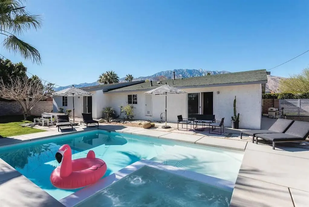 The Ivy Villa Palm Springs